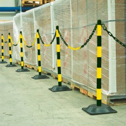 Yellow & Black Chain Post Kit - 6 Posts - 10m Chain - Hooks & Links - 